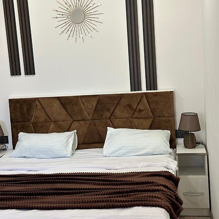 New Apartment In Downtown Yerevan Exterior foto